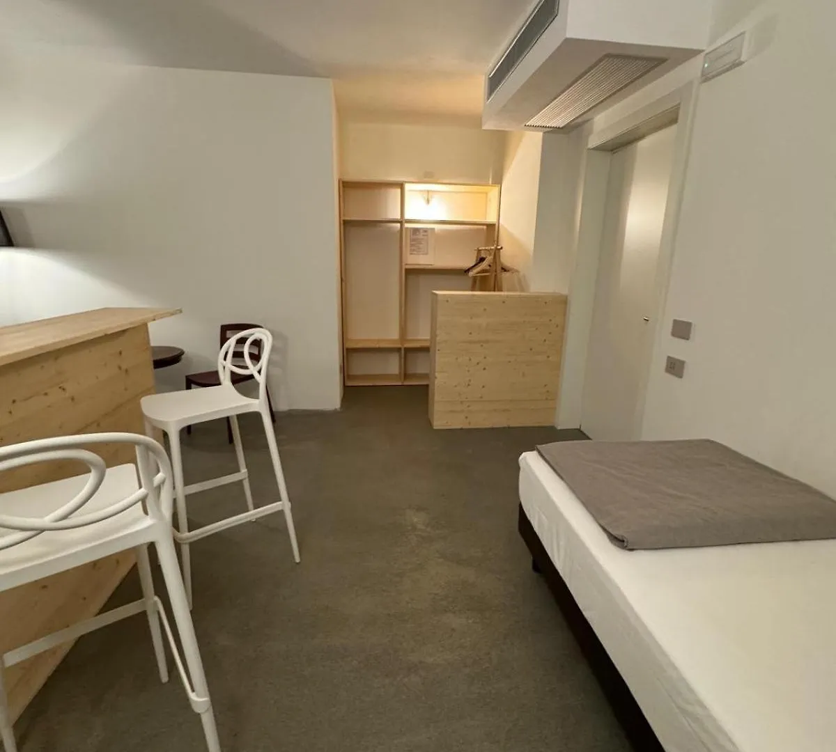 סונדריו Agriturismo B&B Caffe E Vino בית חווה